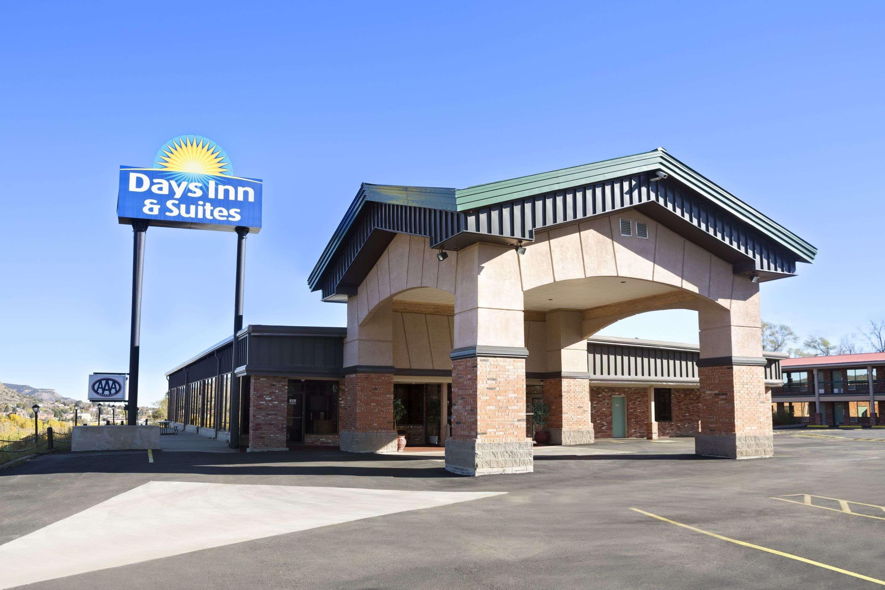 Days Inn & Suites By Wyndham Trinidad Exteriér fotografie
