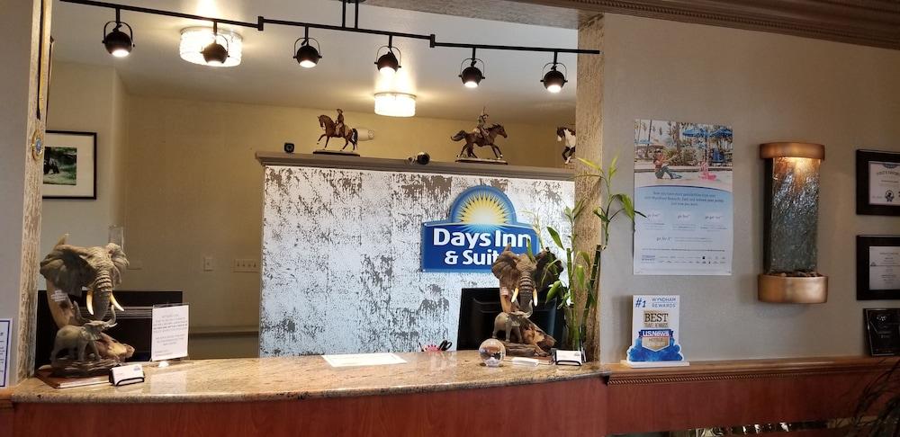 Days Inn & Suites By Wyndham Trinidad Exteriér fotografie